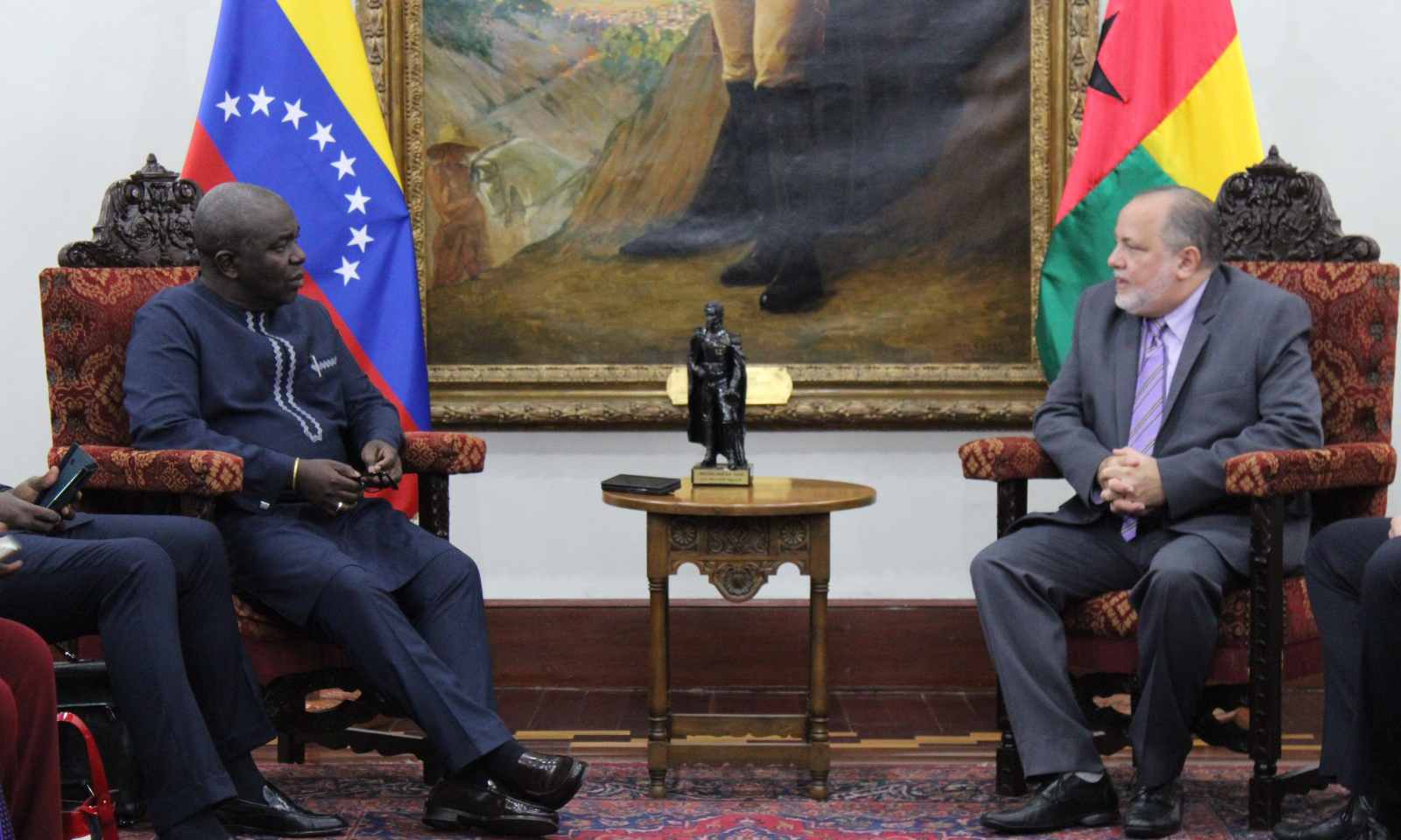 Gobierno y Guinea-Bissau evalúan materia de derechos humanos