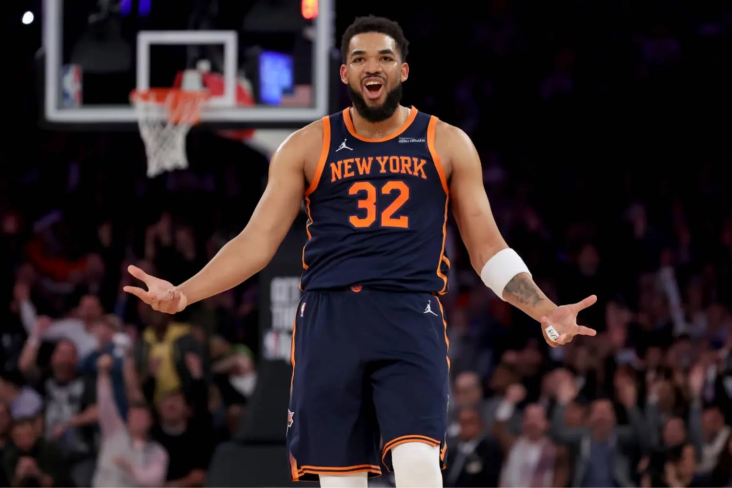 Towns y los Knicks negocian una extensión de hasta $240 millones