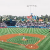 Milwaukee Brewers se acercan a la Serie Mundial tras vencer a Dodgers