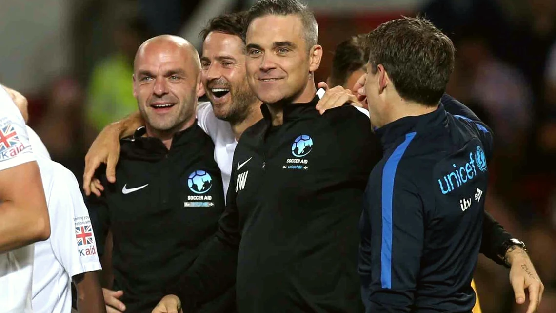 Robbie Williams negó consumo de drogas tras la final del Mundial