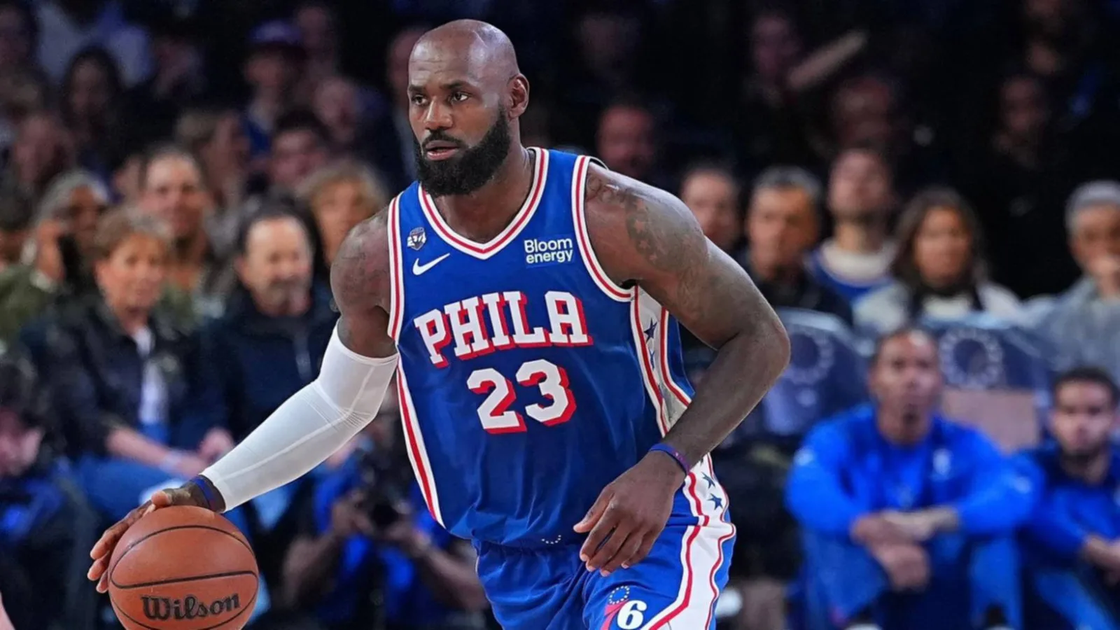 Trump recrudeció su choque con LeBron por el himno en Nueva York