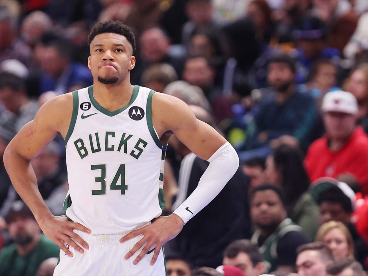 Antetokounmpo en duda para el tercer juego