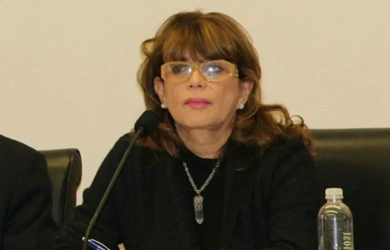 La trayectoria internacional y la influencia política de Beatrice