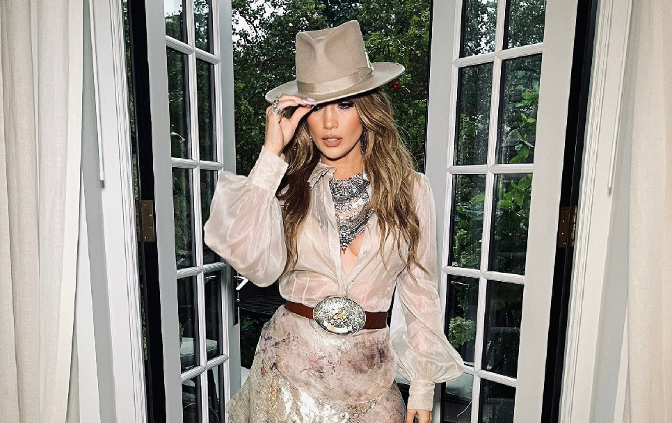JLo lanzará álbum en solitario después de 9 años