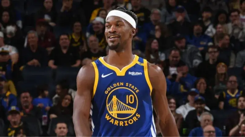 Golden State frena el regreso de Jimmy Butler para cuidar su salud