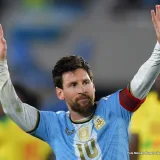 Messi se despide de Argentina con gol y victoria 3-0