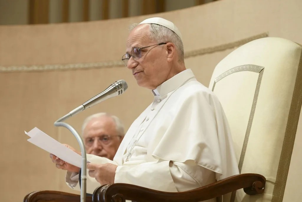 Pope Leo XIV opera lóbulo pulmonar tras diagnóstico de cáncer