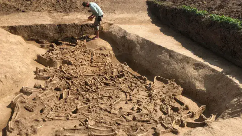 Investigan 77 cuerpos sin cabeza en una fosa neolítica de hace 7.000 años en Eslovaquia