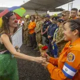 Arte y juego alivian a niños tras terremotos en Caracas