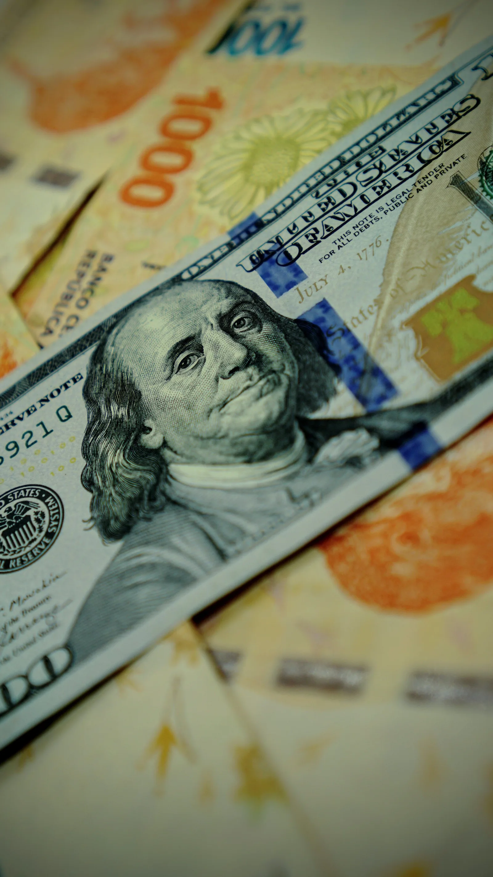 BCV fija el dólar en 757,5406 bolívares este 10 de agosto