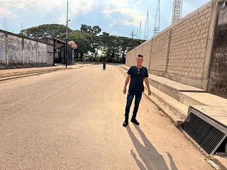 Repararon drenajes y una vía peatonal en García de Hevia