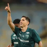 Savarino anota su primer triplete y lleva al Fluminense al 4-0