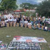Familiares de presos políticos mantienen protesta frente a la Embajada de EE. UU. en Caracas