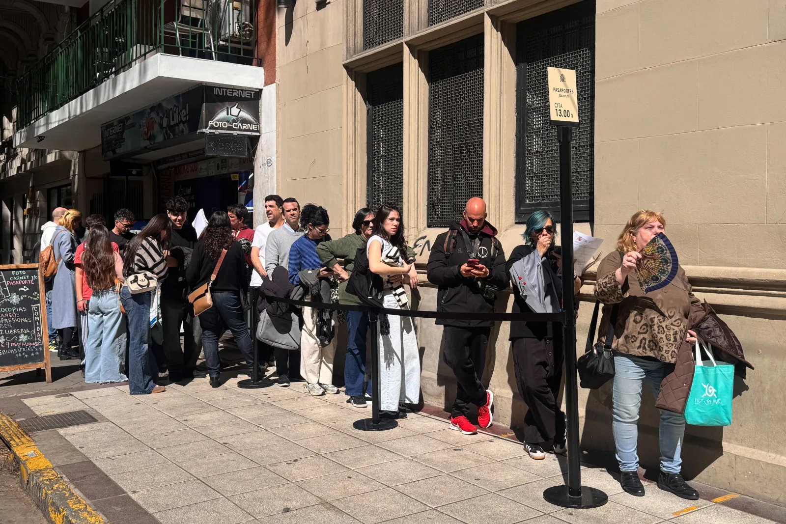 Consulados solo han revisado 20,4% del censo para el 29-N