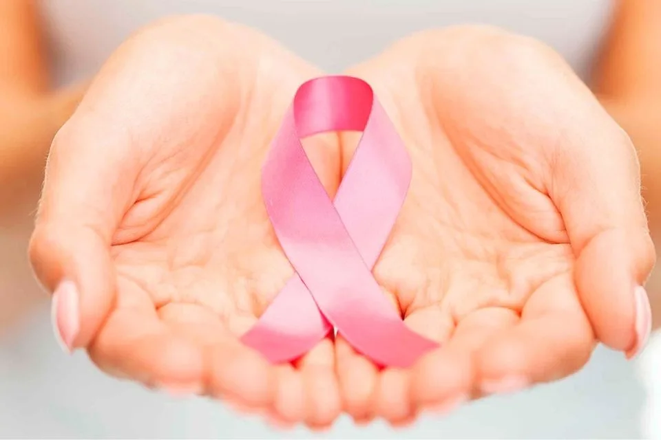 70 % de diagnósticos de cáncer son de mama y cuello uterino