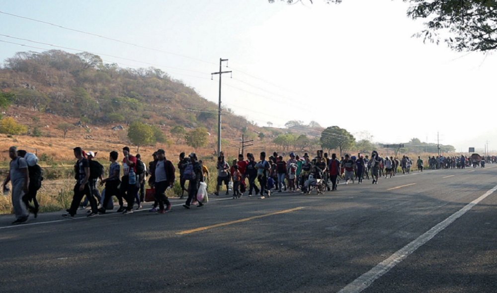Venezolana en caravana migrante: “Es mejor intentar entrar a morir sin intentarlo”