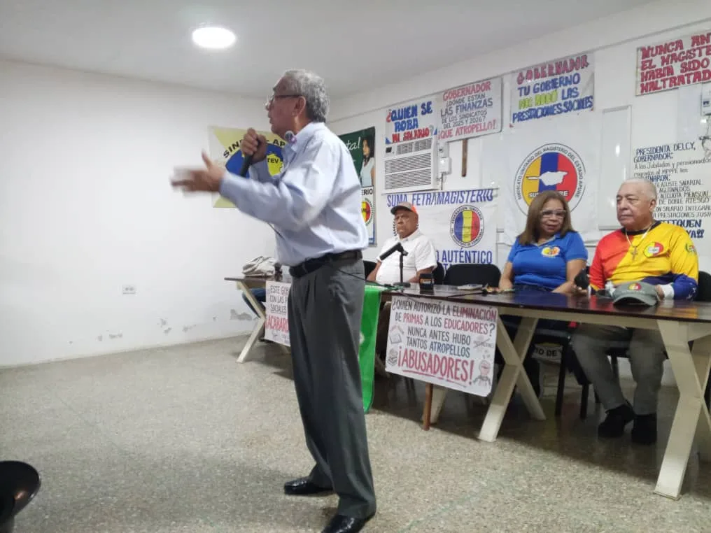 Sindicatos de Apure se declaran en protesta permanente