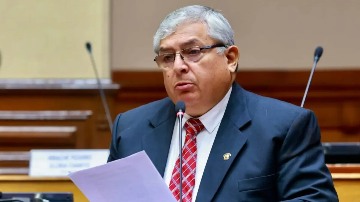 García pide anular la ley por la omisión de firmas en el Congreso