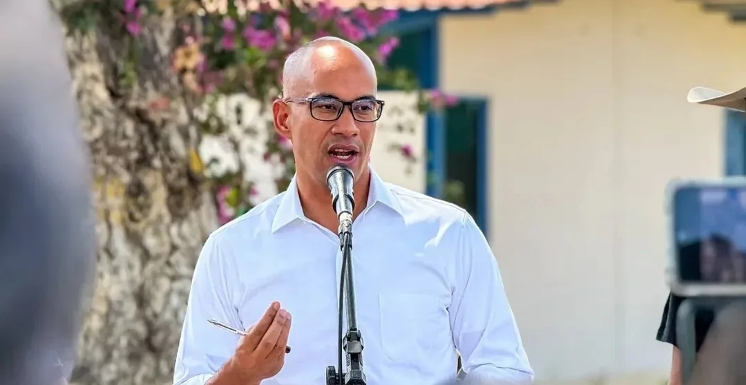Héctor Rodríguez saludó la participación en la Consulta Popular