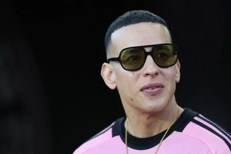 Daddy Yankee lanzará La postal con 15 temas sobre el amor