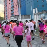 Morón Runners celebró el Mes Rosa con un trote de 5K