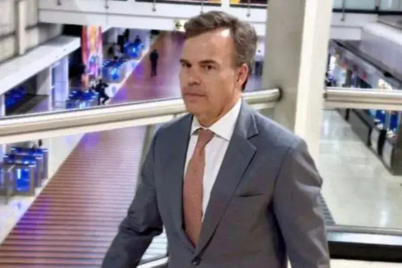 John Barrett visitó El Sistema y destacó su impacto en más de un millón de jóvenes