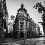 Black and white photo of historic architecture in Santiago de Chile.
