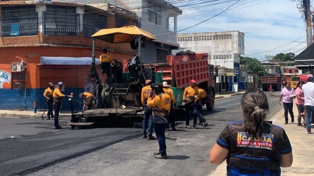 Asfalto y servicios regresan a La Carpiera, en Cagua