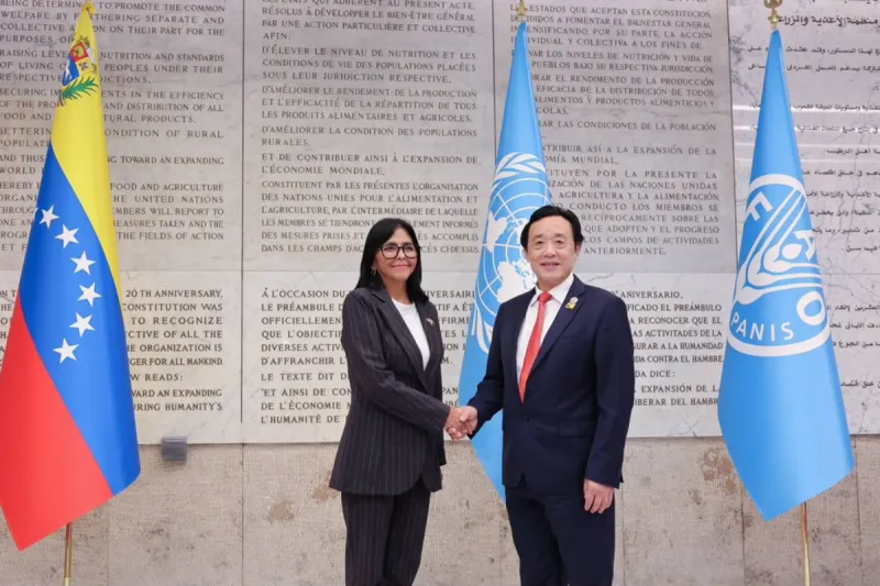 Delcy Rodríguez llega a la FAO para foro mundial en Roma