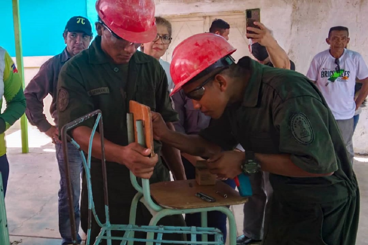 En Zulia inicia Plan Bricomiles en Acción por Mi Mesa Silla Bella