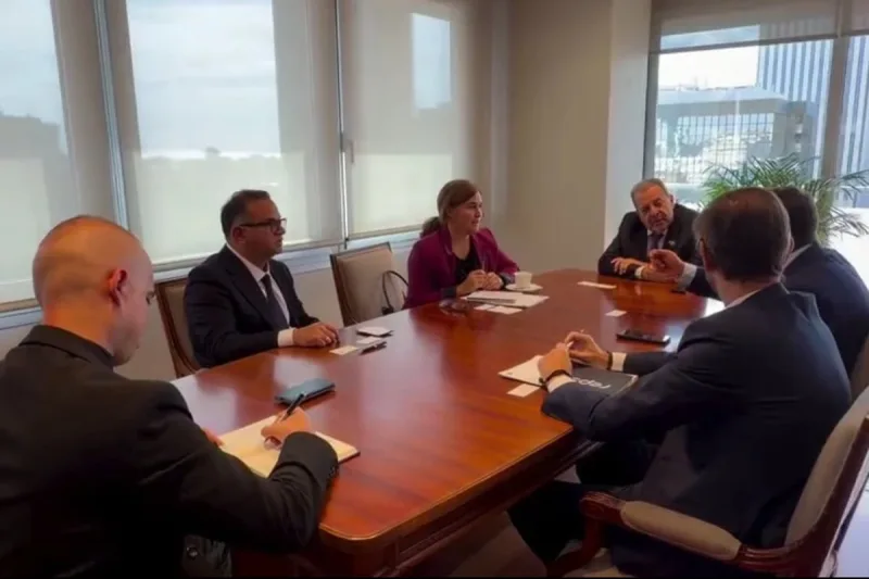 Repsol evalúa nuevas inversiones petroleras en Venezuela