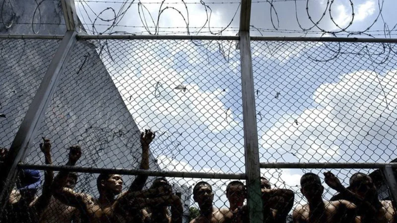 Crisis carcelaria deja tres reclusas muertas en septiembre