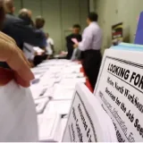 Desempleo en Estados Unidos asciende al 4,2% en septiembre