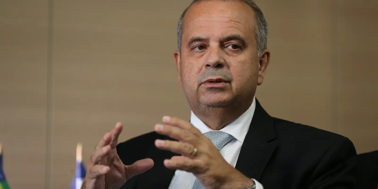 Rogério Marinho dice que no sabía del viaje de Flávio a EE UU