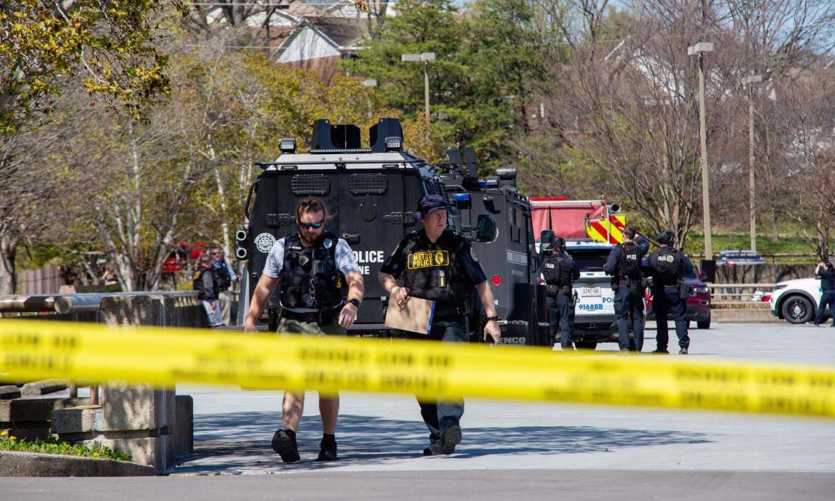 Al menos un herido en tiroteo en centro comercial de Virginia