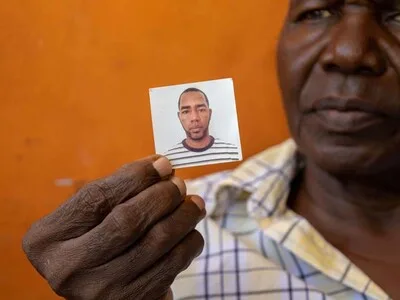 Tras ser deportado, salió en yola hacia Puerto Rico y no volvió