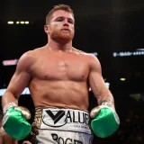 Canelo Álvarez enfrentará a Christian Mbili en Arabia Saudita