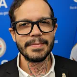 Melanio Escobar denuncia amenazas contra su esposa e hija