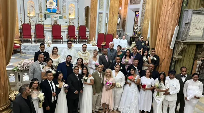 16 parejas se casaron en la Basílica de Chiquinquirá