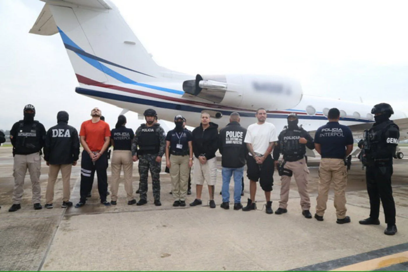 Tres ecuatorianos extraditados enfrentarán cargos en Nueva York