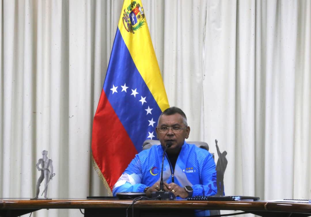 Gobierno y Empresarios trazan estrategias para el rescate del Lago