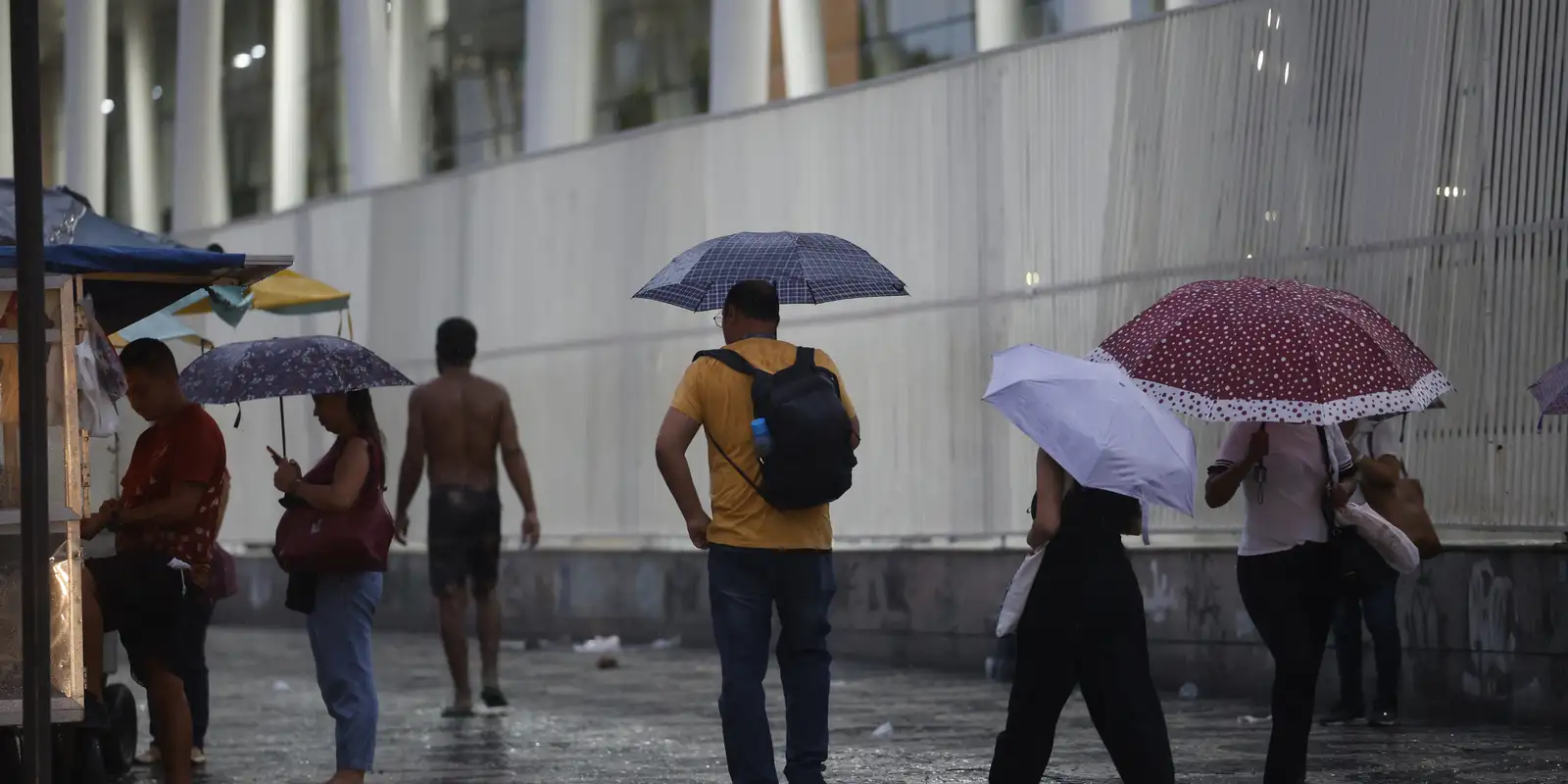 Lluvias y rayos marcarían el domingo electoral en Río