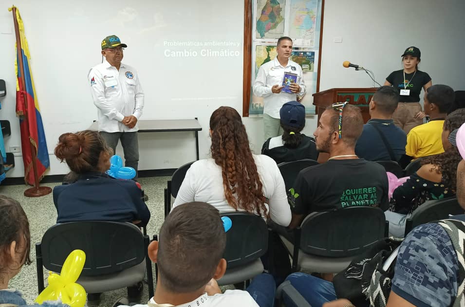 Minec inició formación de los jóvenes Brigadistas Contra el Cambio Climático