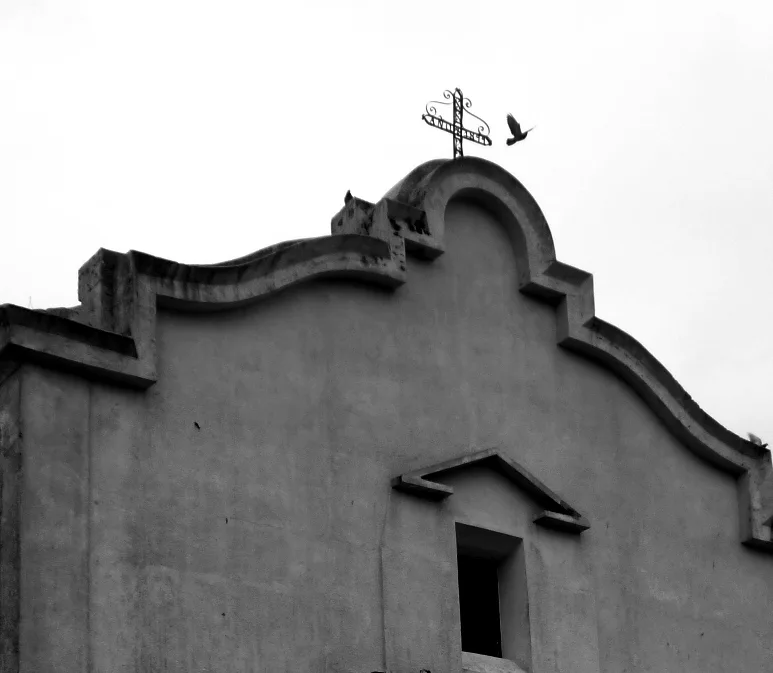 File:Iglesia San Miguel Arcangel - Los Cerrillos 1.JPG