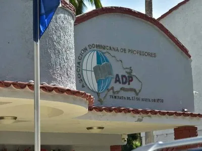 ADP cuestiona cifras de la evaluación docente en RD