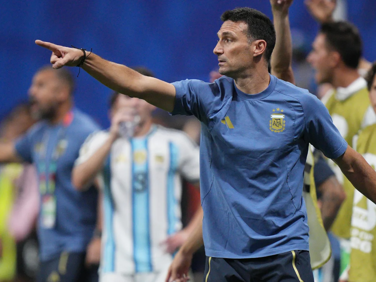 Scaloni habría acordado seguir con Argentina hasta 2030