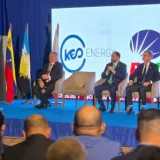 Gobernador Luis Caldera presenta seis ejes para el desarrollo