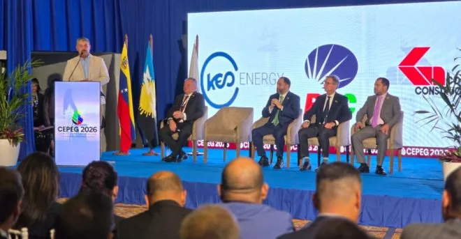 Gobernador Luis Caldera presenta seis ejes para el desarrollo