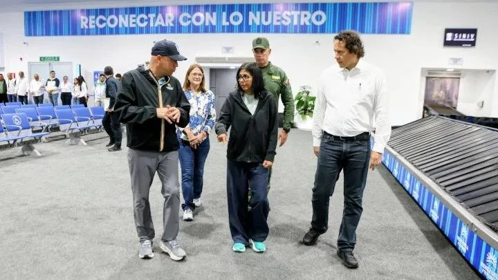 Inauguran terminal temporal de desembarque en Maiquetía