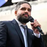 Maduro Guerra afirma que no descansará hasta verlos volver